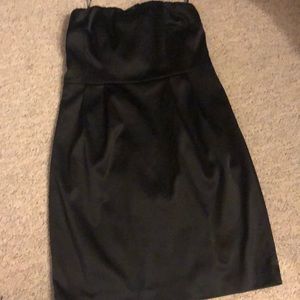 Black strapless formal dress